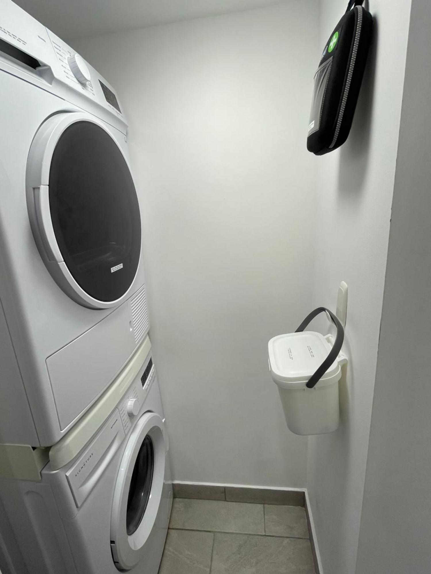 Apartment Chez Jean-yves Et Zoe - La Boheme - Au Calme, Tres Propre, Proche Parkings Niort