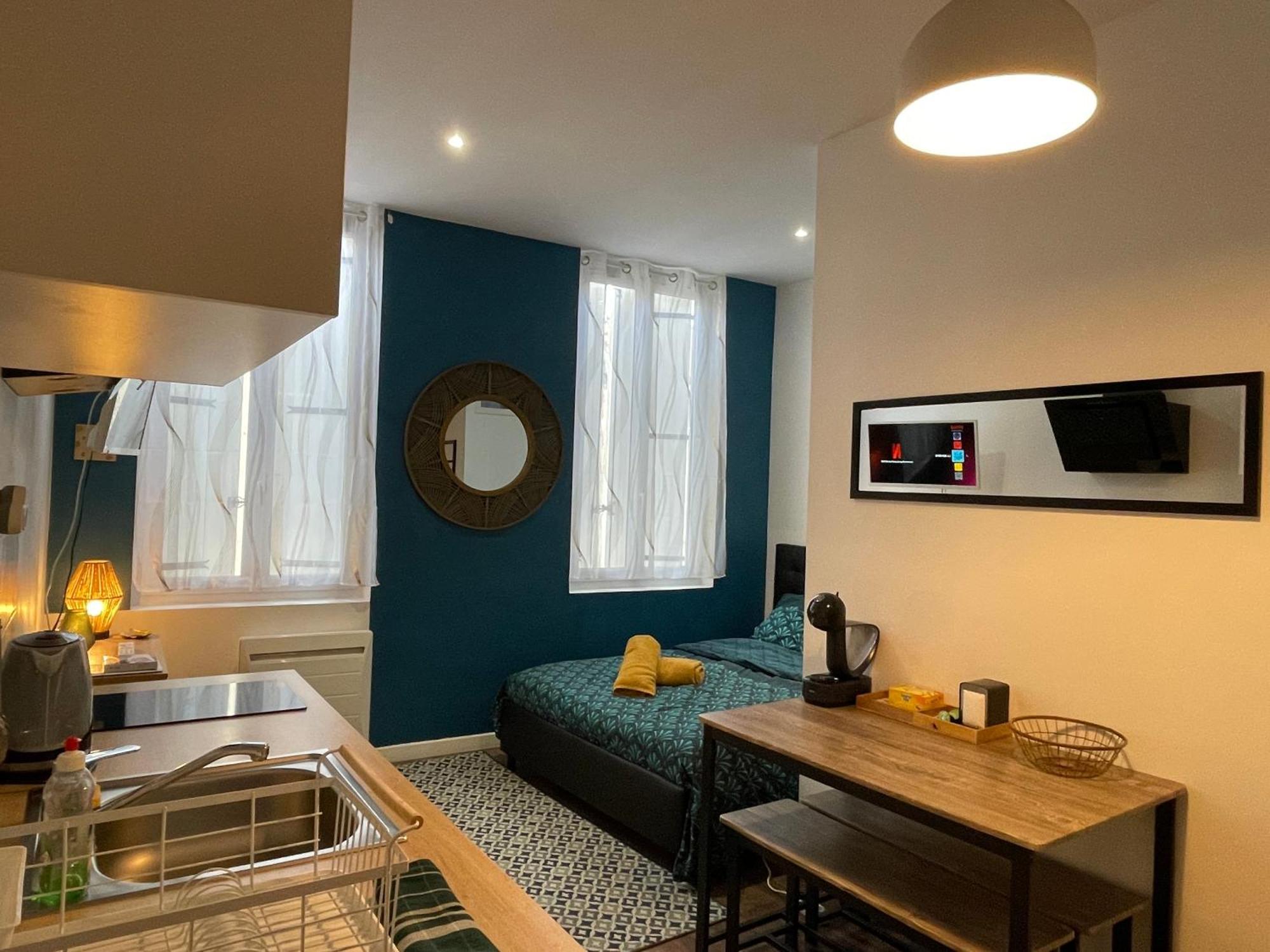 Apartment Chez Jean-yves Et Zoe - La Boheme - Au Calme, Tres Propre, Proche Parkings
